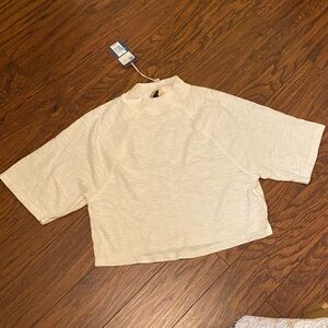 Universal Thread Cream Crop Top